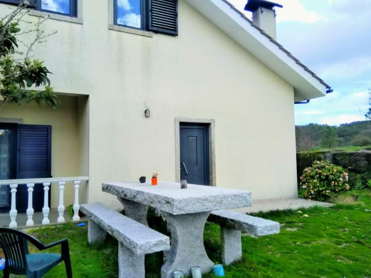 Cantinho Do Mel Castro Daire Exterior photo